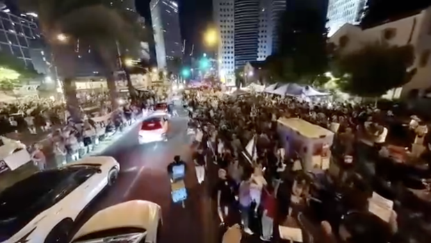 Təl-Əvivdə SON VƏZİYYƏT: Əhali Netanyahunun istefasını tələb edir - VİDEO 