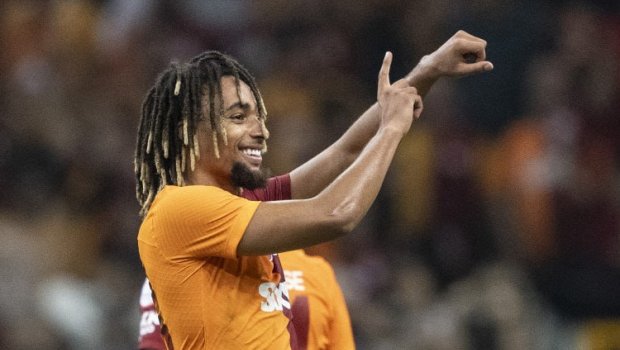 İngiltərə klubları “Qalatasaray”ın futbolçusu ilə MARAQLANIR 