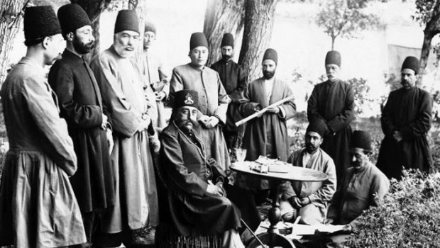 İranda türk hakimiyyətinin SON GÜNÜ – Qacarlar NİYƏ DEVRİLDİ?