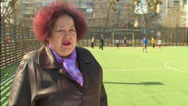 Ukraynanın lisey direktoru İlham Əliyevi TƏBRİK ETDİ