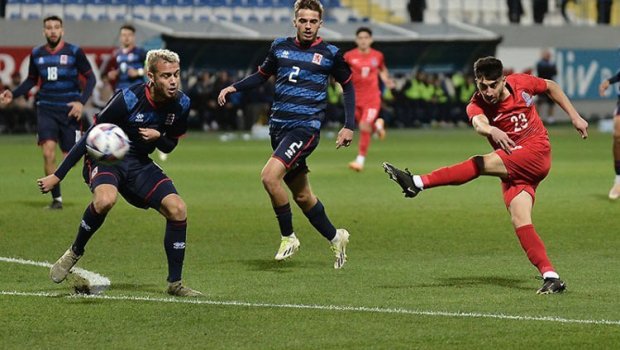 “Neftçi”nin futbolçusu yenidən Azərbaycana QAYIDIR 