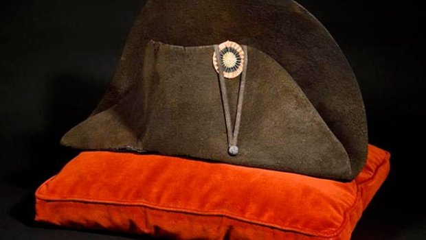 Napoleonun papağı Parisdə hərraca çıxarılacaq