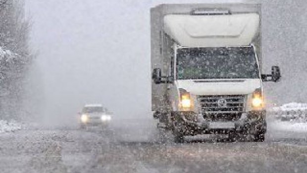 Rusiya və Gürcüstan sərhədində  6 km uzunluğunda tıxac YARANIB - VİDEO