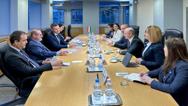 Azərbaycan qazının Macarıstan bazarına çatdırılması məsələsi müzakirə edildi – FOTO  