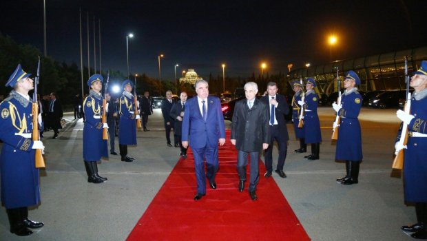 Tacikistan Prezidentinin ölkəmizə səfəri yekunlaşıb