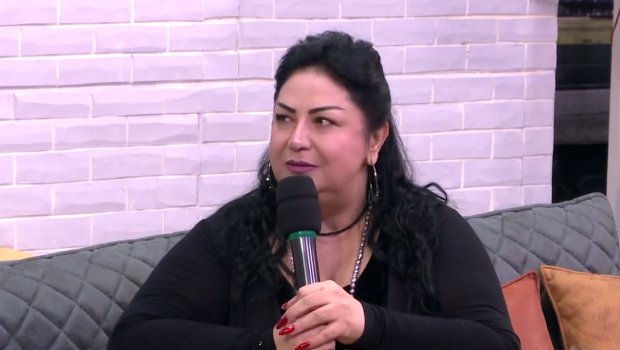 Almaz Ələsgərova: “Bizim dövrümüzdə elə müğənniləri efirə buraxmırdılar” - VİDEO