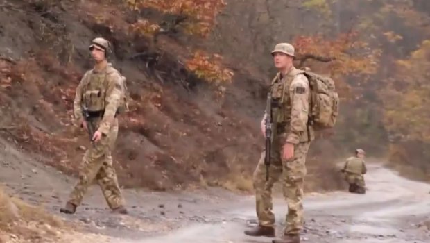 Serbiya və Kosova arasında GƏRGİNLİK – Sülhməramlılar sərhədə yeridildi – VİDEO  