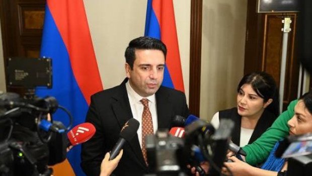 “Dağlıq Qarabağ” məsələsi bizim üçün mövcud deyil - Alen Simonyan