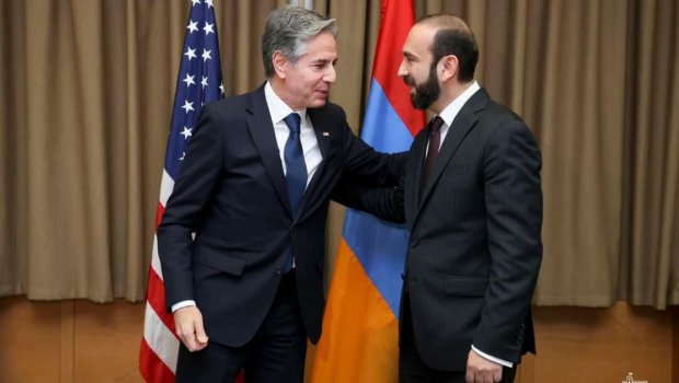 Mirzoyan Blinkenlə Azərbaycan-Ermənistan sülh danışıqlarını müzakirə etdi - VİDEO