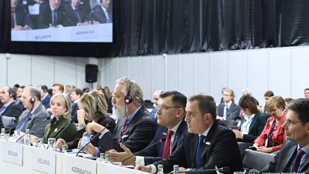 Ceyhun Bayramov ATƏT-in Nazirlər Şurasının 30-cu iclasında çıxış edib - FOTO