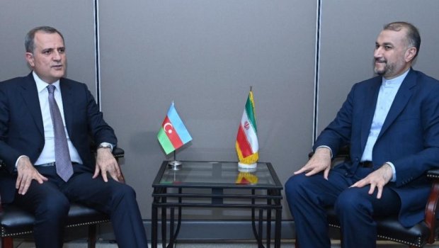 Azərbaycan və İran XİN başçıları arasında ikitərəfli görüş keçirilir - VİDEO