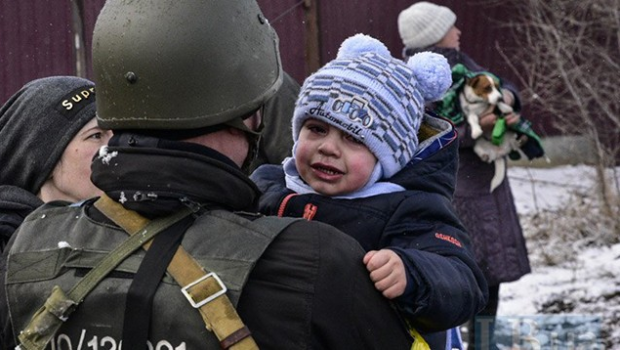 Alman nazir: “Müharibə uşaqlar üçün cəhənnəmdir”