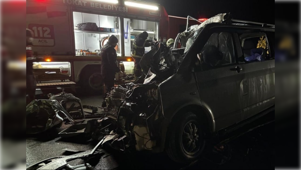 Tokat şəhərində ağır qəza: 5 nəfər öldü