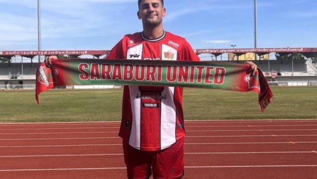 Azərbaycanlı futbolçu Tayland klubu ilə müqavilə bağladı