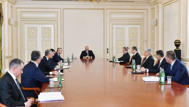 Prezident müşavirə KEÇİRDİ - FOTO/VİDEO