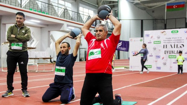 Atletika Federasiyası Bakıda ailə oyunları keçirdi - FOTO