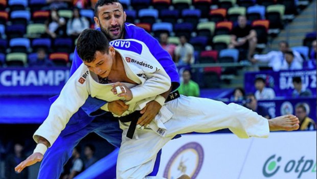 Bakıda keçiriləcək Böyük Dəbilqə turnirinin vaxtı DƏYİŞDİ