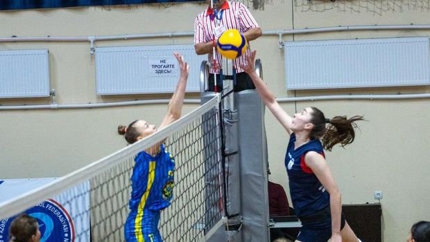 “Azərreyl” voleybolçuları qələbə qazanaraq liderə çatdı