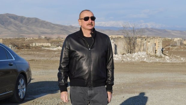 Prezident Ağdam şəhərində 4-cü  yaşayış kompleksinin təməlqoyma mərasimində - FOTO/VİDEO