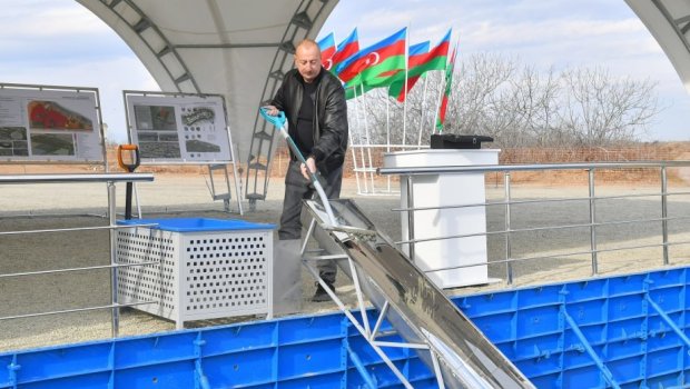 Ağdam rayonunda Baş Qərvənd kəndinin də təməli qoyuldu - VİDEO