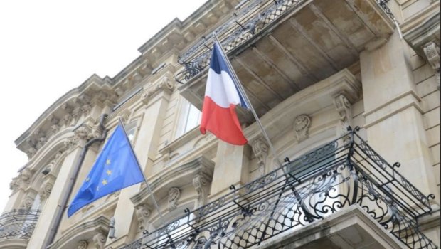 Fransanın iki diplomatı 48 saat ərzində ölkəmizi TƏRK ETMƏLİDİRLƏR