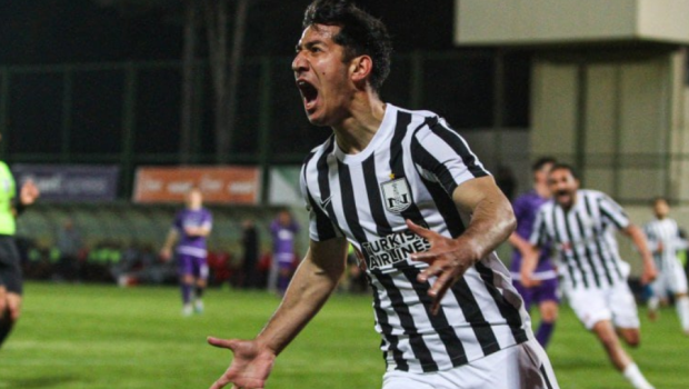 “Qəbələ” “Neftçi”nin futbolçusu ilə danışıqlara başladı