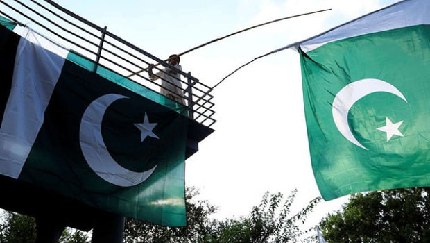 Pakistanda Yeni il şənlikləri QADAĞAN EDİLİB