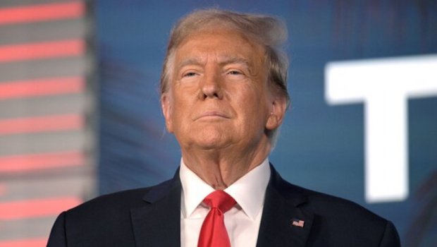 Trampa daha bir ştatda seçkilərdə iştirak etmək QADAĞASI QOYULDU