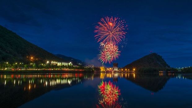 Kamçatkaya Yeni il gəldi: Üç dəqiqə sonra zəlzələ oldu