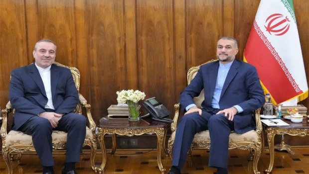 Naxçıvana təyin olunan Baş konsul iş planını İran XİN başçısına təqdim etdi