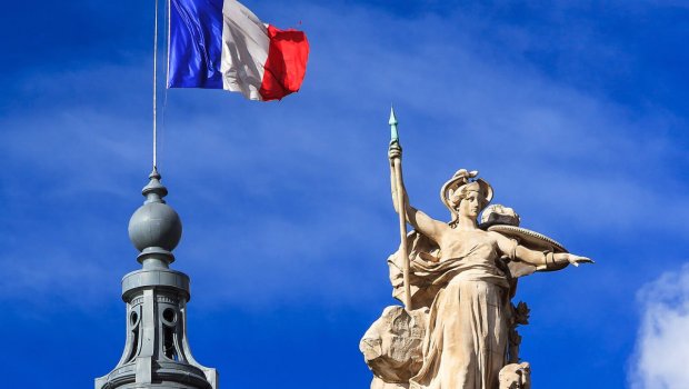 Fransa tarixində ən gənc baş nazir - FOTO