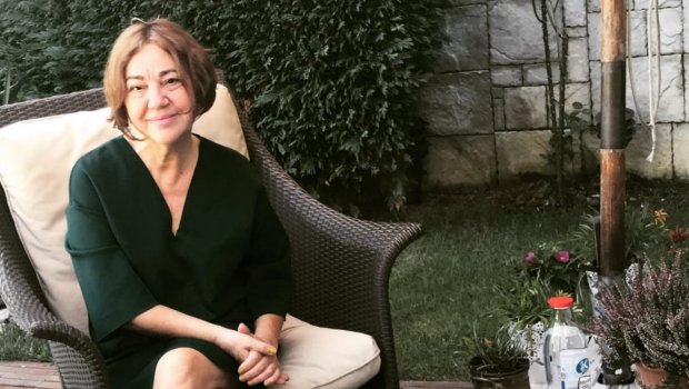 Türkiyəli müğənni koronavirusa yoluxdu - FOTO