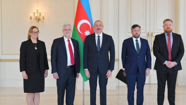 Azərbaycan Prezidenti ABŞ-ın yeni səfirini qəbul edib - FOTO