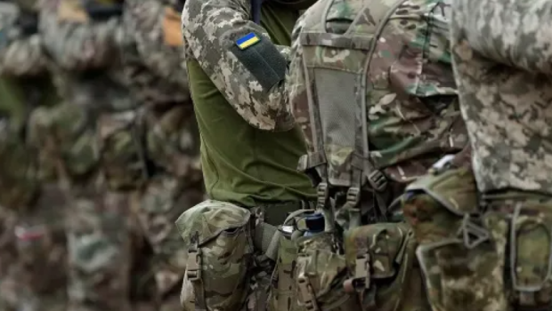 Kiyev bu il hərbi ehtiyaclara təxminən 46,9 milyard dollar XƏRCLƏYƏCƏK