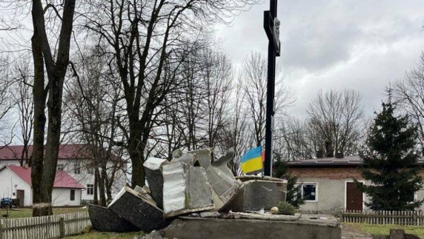 Lvovda sonuncu sovet abidəsi SÖKÜLDÜ