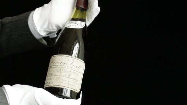 Parisdə dünyanın ən bahalı şərabı OĞURLANDI
