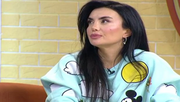 Çiçək: “Aylarla mənə 101 gül göndəriblər, amma onları evə aparmamışam” – VİDEO 