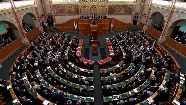 Macarıstan parlamenti İsveçin NATO-ya üzvlüyü ilə bağlı qərarı BU TARİXDƏ verəcək