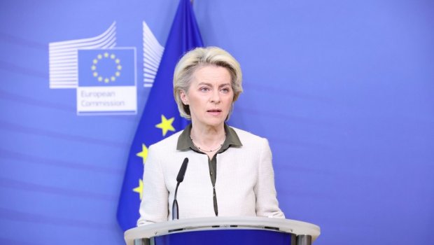 Avropa Komissiyası Prezidenti: “Nə qədər lazımdırsa, Ukraynanın yanında olacağıq” - FOTO