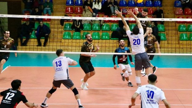 Lider “Neftçi”yə uduzdu