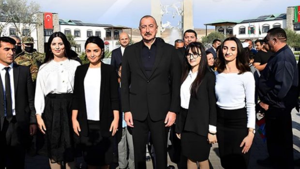 Prezidentin paylaşdığı fotodakı gənclər KİMDİR? – FOTO 