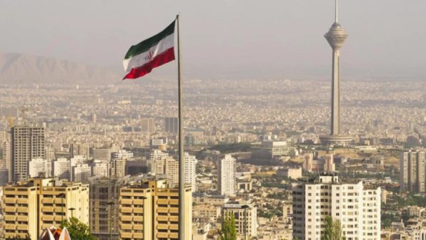 İranda xanım jurnalist həbs edildi - FOTO