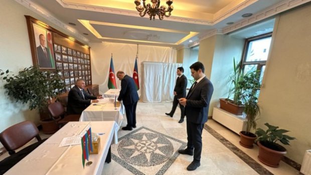 Türkiyədəki vətəndaşlarımız 5 məntəqədə səs verirlər - FOTO