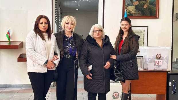 Məleykə ailəsi ilə birgə SƏSVERMƏDƏ – FOTO 
