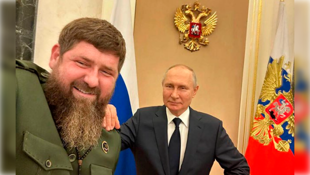 Putin Kadırovu TƏLTİF EDİB