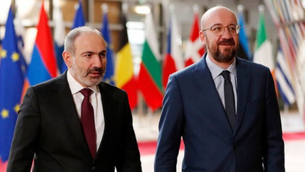 Şarl Mişel Paşinyanla Cənubi Qafqazdakı vəziyyəti müzakirə etdi - FOTO