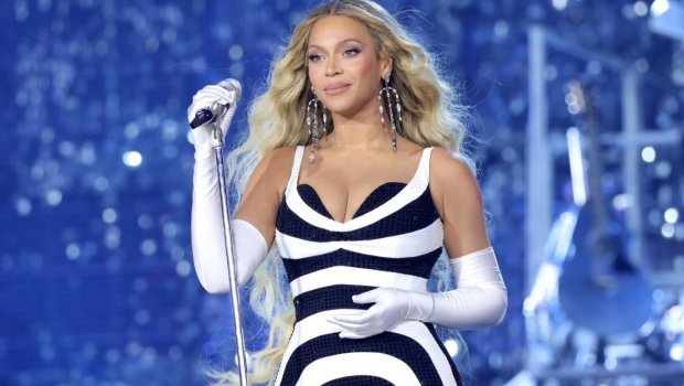 Beyonse ilk dəfə sağalmaz xəstəliyə yoluxduğunu AÇIQLADI 
