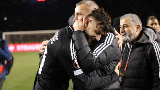 Nəriman Axundovun atası: “Tarixi qola imza atdığı üçün oğlumla qürur duydum”