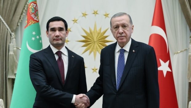 Ərdoğana “Türkmənistanın fəxri ağsaqqalı” adı verildi