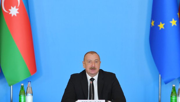 Prezident Bakıda keçirilən iclasda iştirak edib - FOTO/VİDEO